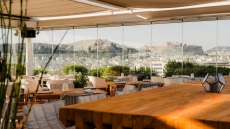 Το Hytra υποδέχεται την κυκλαδίτικη κουζίνα της Νικολέττας Δελατόλα-Φωσκόλου