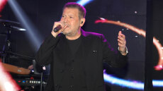 Πέθανε στα 60 του ο τραγουδιστής Χάρης Κωστόπουλος