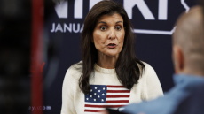 ΗΠΑ: Η Χέιλι αμφισβητεί αν ο Τραμπ μπορεί να κυβερνήσει στην ηλικία του