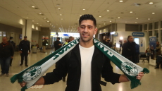 Μπακασέτας: Επέστρεψε στην Ελλάδα για λογαριασμό του Παναθηναϊκού - «Νέα πρόκληση στην καριέρα μου, θρύλος ο Τερίμ» - Βίντεο