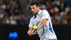 Αποσύρθηκε ο Τζόκοβιτς από το Roland Garros λόγω τραυματισμού