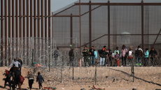 Στα άκρα η διαμάχη Τέξας και κυβέρνησης Μπάιντεν για τα σύνορα και το μεταναστευτικό