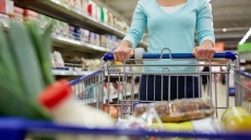 Πόσα ξοδεύω για φαγητό. Π.Κ., 55 έτων, άνεργη, με οικογενειακό μηνιαίο εισόδημα €1700