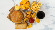 Τρανς λιπαρά: Οι οδηγίες του ΠΟΥ για την εξάλειψη τους – Ποιες χώρες «έπιασαν» τον στόχο