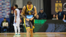 Σε δύσκολες έδρες δοκιμάζονται Άρης και Περιστέρι