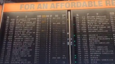 Γερμανία: Σε απεργιακό κλοιό η χώρα - Στους δρόμους αγρότες και γιατροί, καθηλωμένα τα αεροπλάνα