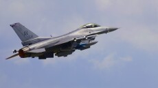 50 χρόνια F-16: Η πολεμική ιπτάμενη μηχανή της Ελλάδας, η «Άκρως Απόρρητη» πρώτη αποστολή και ο Ολλανδός άσος