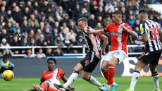  Premier League, Νιούκαστλ - Λούτον 4-4: Χορταστικό παιχνίδι χωρίς νικητή στο Σαιντ Τζέιμς Παρκ - Δείτε τα γκολ 