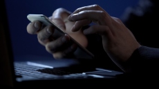 Γρεβενά: Συνελήφθη η «εισπράκτορας» συμμορίας που διαπράττει τηλεφωνικές απάτες