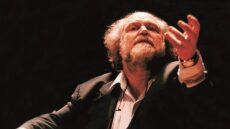 Γιάννης Μαρκόπουλος: Το έργο του «Ελεύθεροι Πολιορκημένοι» παρουσιάζονται σε Αθήνα και Θεσσαλονίκη