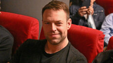 ΕΦ.ΣΥΝ. για έφοδο Κασσελάκη στην εκδήλωση για την κεντροαριστερά: Από σόουμαν έγινε κομπάρσος