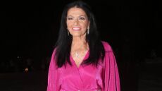 Ζωζώ Σαπουντζάκη: Φίλη της διαψεύδει τα δημοσιεύματα ότι αντιμετωπίζει σοβαρό πρόβλημα υγείας - «Μόνο κατάκοιτη δεν είναι»