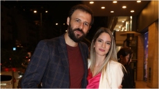 Νίκος Γκέλια για τη σύζυγό του: Είναι 6 χρόνια μεγαλύτερη μου και μοιάζει με 18 χρονών, αυτό με εκνευρίζει αφάνταστα