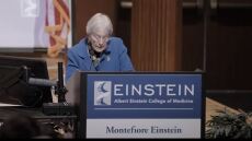 Νέα Υόρκη: Δωρεά 1 δισ. δολάρια από πρώην καθηγήτρια σε Ιατρική Σχολή για τα δίδακτρα φοιτητών