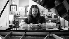 Βραβευμένος διευθυντής ορχήστρας έπαιξε για τους Ομπάμα αλλά ως... διαιτητής εκνεύρισε τον Μέσι