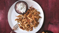 Τηγανητά μανιτάρια με μπαχαρικά και μαγιονέζα βασιλικού