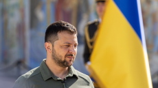 Η αιχμή Ζελένσκι προς τη Δύση μετά τη ρωσική επίθεση: Η καθυστέρηση της προμήθειας όπλων οδηγεί σε τέτοιες απώλειες