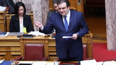 Πιερρακάκης σε Δουδωνή για τα μη κρατικά ΑΕΙ: Χάρμα οφθαλμών να σας ακούω να διαφωνείτε με Βενιζέλο και Αλιβιζάτο