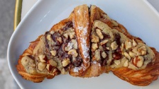 Crookie: αυτό είναι το παριζιάνικο γλυκό που έχει γίνει viral (+ συνταγή)