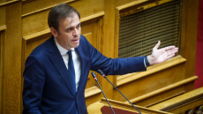 Μάντζος: Το ΠΑΣΟΚ δεν ομαδοποιείται στο κάδρο της τοξικής αντιπολίτευσης