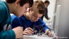 Με την τεχνολογία στα χέρια των νέων, το κοινό καλό γίνεται πράξη