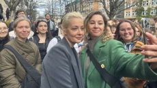 Γιούλια Ναβάλναγια: Συμμετέχει σε διαμαρτυρία για το «μεσημέρι εναντίον του Πούτιν» στο Βερολίνο