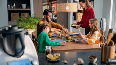 Η επέκταση της Vorwerk και της Thermomix® στην ελληνική αγορά μέσω των απευθείας πωλήσεων