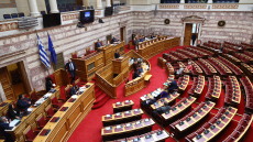 Βουλή: Στην Ολομέλεια το πόρισμα της εξεταστικής για τα Τέμπη - Δείτε live