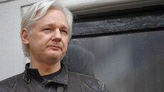 Τζουλιάν Ασάνζ: Οι ΗΠΑ εξετάζουν συμφωνία μαζί του για να αφεθεί ελεύθερος λέει η Wall Street Journal