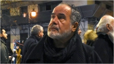 Θοδωρής Κατσαφάδος: Μέχρι σήμερα κουβαλάω ενοχή που δεν πήγα στην κηδεία της μητέρας μου