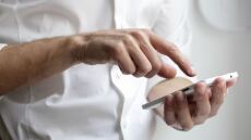 Κοζάνη: Απατεώνας υποδύθηκε τον αστυνομικό και πήρε 225.000 ευρώ από ηλικιωμένη - Το κόλπο με τα κλάματα