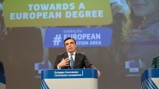 Σχοινάς: Το κοινό πτυχίο στα πανεπιστήμια της ΕΕ αποτελεί σημαντικό βήμα για την Ευρώπη των πολιτών