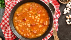Φασολάδα κλασική παραδοσιακή, από τον Cucina Caruso