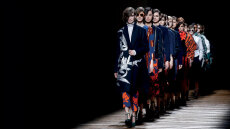 Ντρις Βαν Νότεν: Η μεγάλη έξοδος του βαρόνου της μόδας