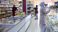 7 έθνικ παντοπωλεία στην Καλλιθέα