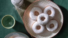 Εύκολα σπιτικά donuts στη φριτέζα αέρος