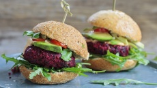 7 junk food στην πιο υγιεινή τους εκδοχή