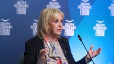 Ιουλία Τσέτη: Η ελληνική φαρμακευτική βιομηχανία χρειάζεται σταθερό ορίζοντα και συνεργασίες με πανεπιστήμια 