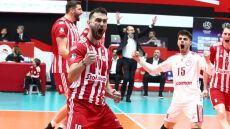 Με πάρτι από το σερβίς ο Ολυμπιακός έκανε το 2-0 επί του ΠΑΟ στη σειρά των τελικών της Volley League - Δείτε βίντεο