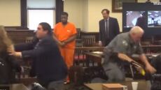 ΗΠΑ: Χάος σε δικαστήριο του Μέιν μετά την ανακοίνωση ποινής άνδρα που σκότωσε την πρώην του με 100 μαχαιριές