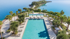 Αυθεντικές παραδόσεις και ανοιξιάτικη χαλάρωση κάνουν το Πάσχα στην Κέρκυρα μοναδικό