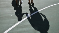 Πετρούπολη: Συνελήφθη 16χρονος που πήγε σχολείο με... μπαλτά