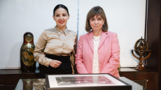 Επίσκεψη της Κατερίνας Σακελλαροπούλου στο Μουσείο La Chascona στη Χιλή