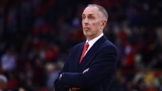 Μίλαν Τόμιτς: Επιστρέφει στον Ερυθρό Αστέρα και ξανασμίγει με Σφαιρόπουλο
