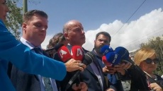 Βουλή: Ο πατέρας του Φλώρου περιγράφει το ιστορικό που οδήγησε στο χθεσινό επεισόδιο