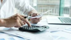 Φορολογικές δηλώσεις: Με ρυθμούς ρεκόρ η υποβολή τους, σύμφωνα με την ΑΑΔΕ