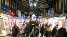 Πάσχα 2025: Πότε ξεκινά το εορταστικό ωράριο, ανοιχτά τα καταστήματα την επόμενη Κυριακή