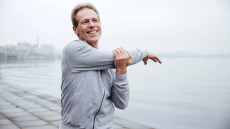 Μακροζωία: Έτσι θα κερδίσετε πάνω από 5 χρόνια ζωής- Ακόμη κι αν τα γονίδιά σας «διαφωνούν»