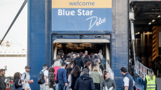 Αδειούχοι του Πάσχα: Άδειασε τη Μεγάλη Παρασκευή η Αθήνα - Όπου φύγει-φύγει για νησιά Αργοσαρωνικού και Κυκλάδες