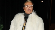 Λάκης Γαβαλάς για τους μοναχούς που διαπληκτίστηκε στο αεροδρόμιο: Θέλω να καταδικαστούν